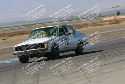 media/Oct-01-2022-24 Hours of Lemons (Sat) [[0fb1f7cfb1]]/10am (Front Straight)/